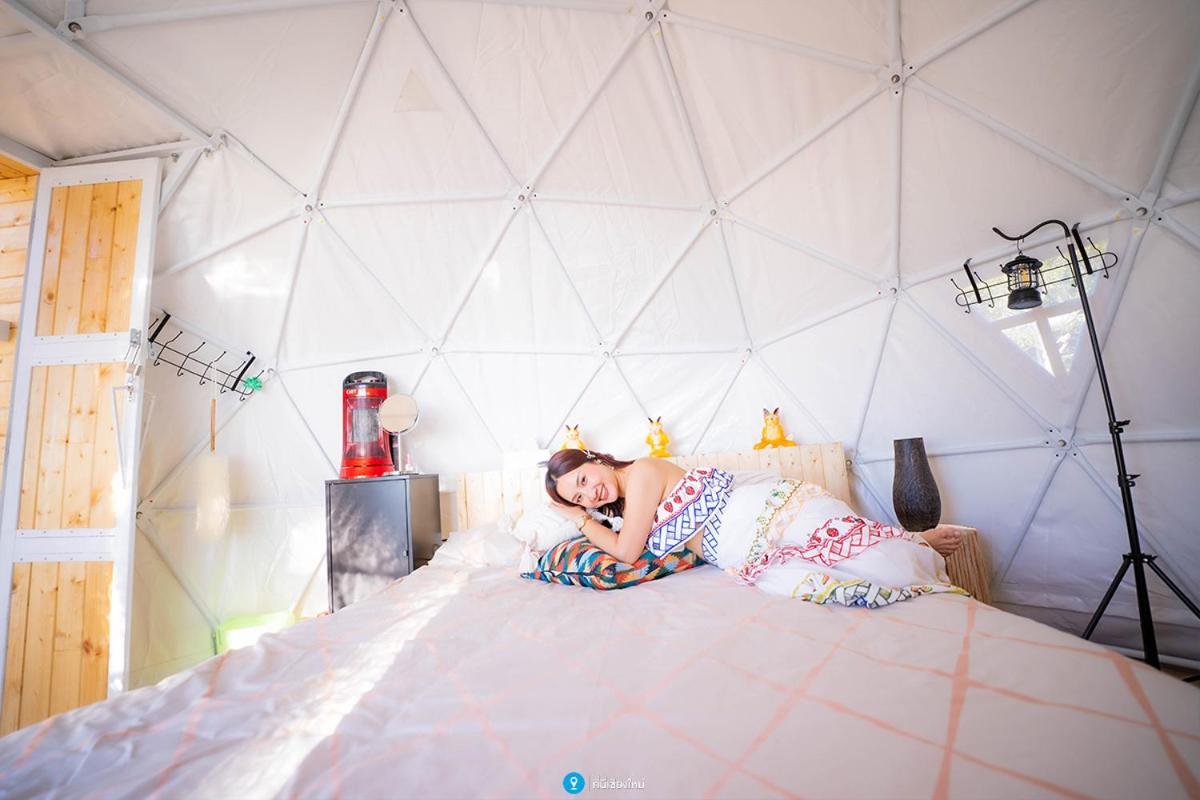 ホテル Nam Dun Glamping-น้ำดั้นแกลมปิ้ง Ban Pang Bo Hu Bon エクステリア 写真